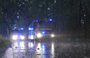 Die Feuerwehr im Unwetter-Einsatz. Foto: Hamann