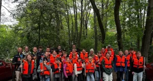 Die Jugendabteilung des Schützenvereins Moor machte sich mit zwölf Kanus auf den Weg. Foto: ein