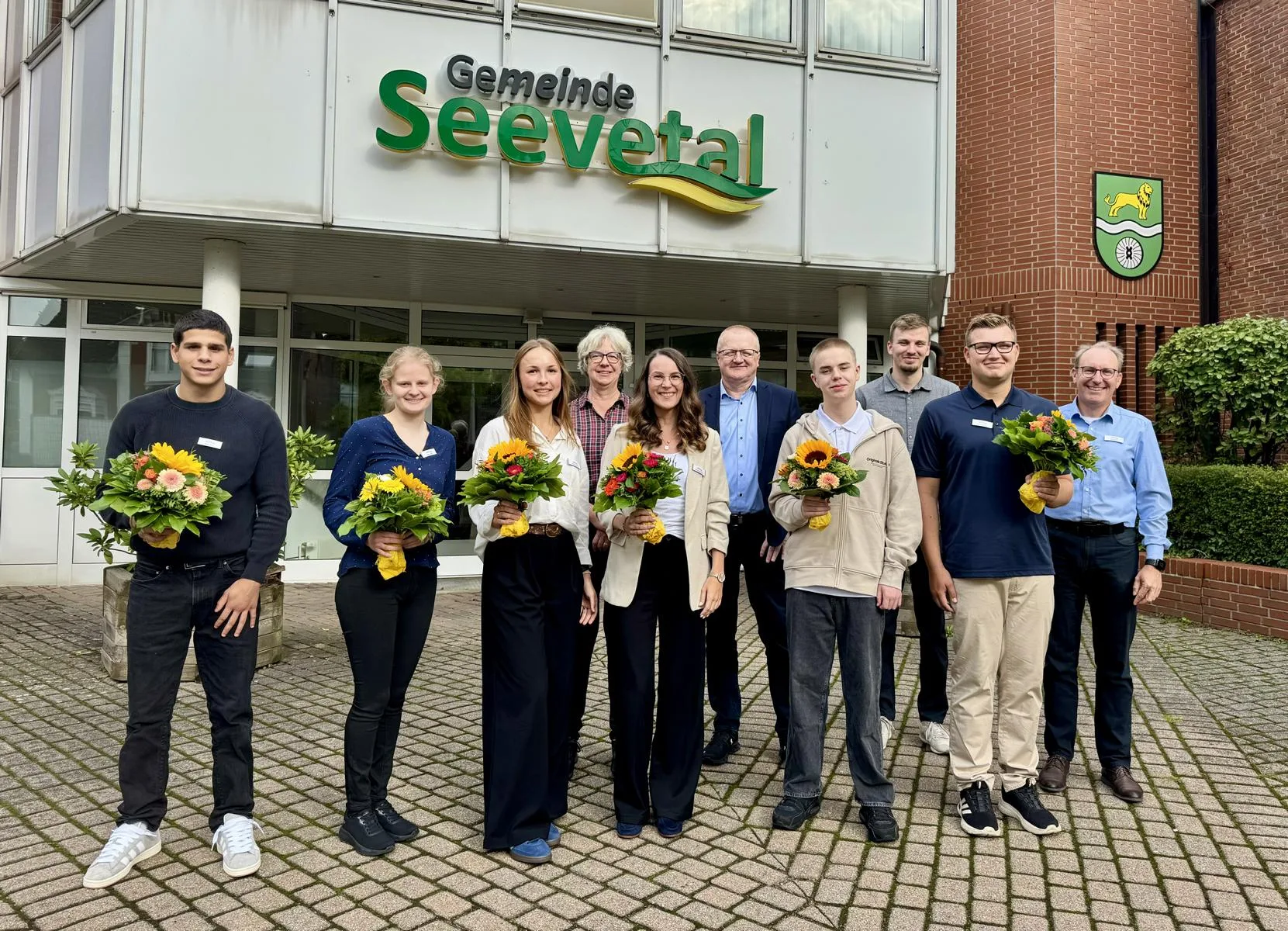B-rgermeisterin-Weede-begr-t-neue-Azubis-im-Rathaus