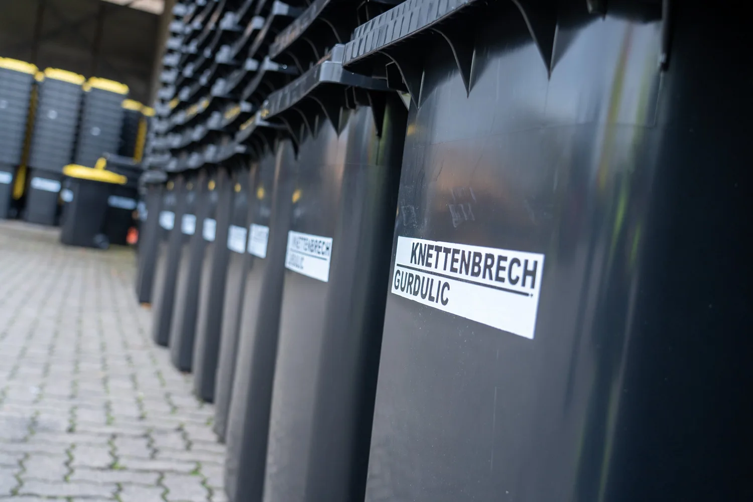 Neue-Gelbe-Tonnen-Online-Service-im-Landkreis-gestartet