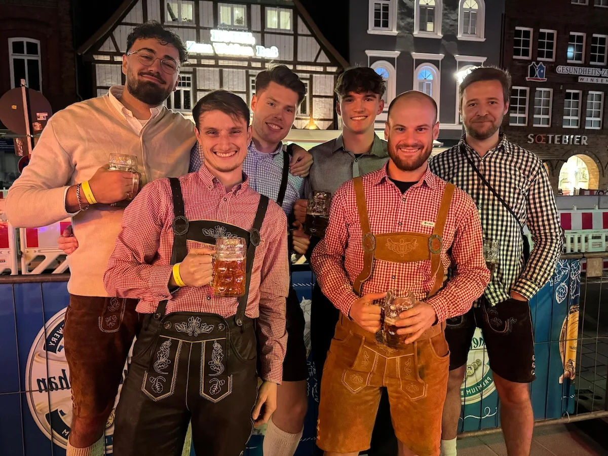 O-zapft-in-Winsen-Oktoberfeststart-ein-voller-Erfolg-Bildergalerie-