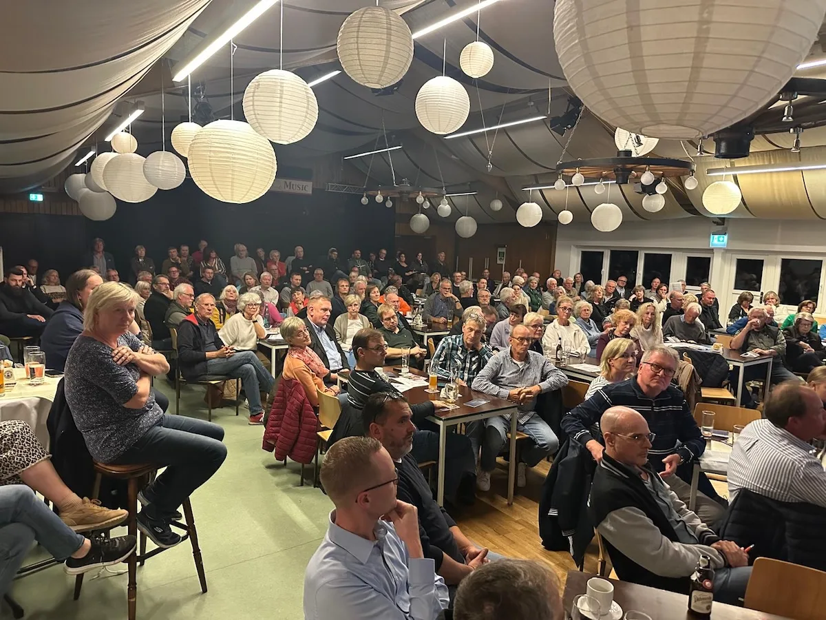 Rechenzentrum-Maschen-B-rger-lehnen-Mega-Bau-ab-Sorge-um-L-rm-und-Ortsbild