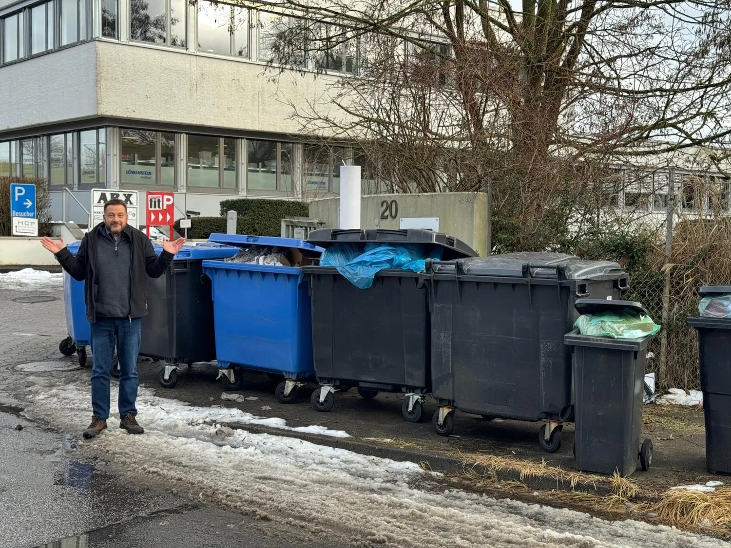 Wetter-stoppt-M-llabfuhr-Tonnen-bleiben-im-Landkreis-stehen