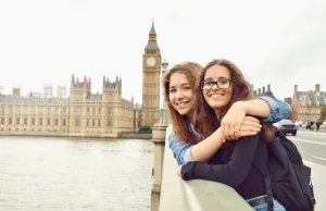 Sparkasse Harburg-Buxtehude bietet Sprachreisen nach England an Sprachreise nach England. Foto: Sparkasse-Harburg Buxtehude